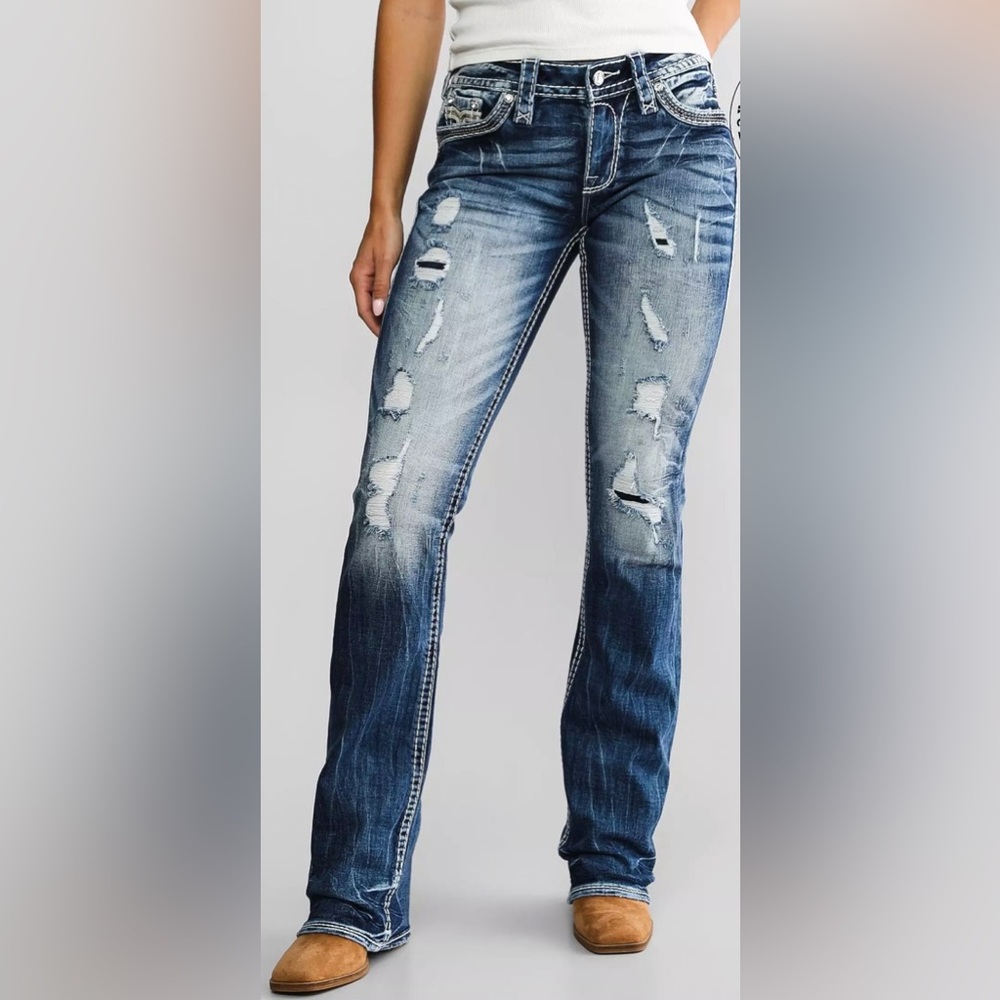 NWT Rock Revival boot cut jeans WOMAN Nadine